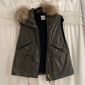 SAM vest